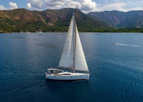 Beneteau Oceanis 40