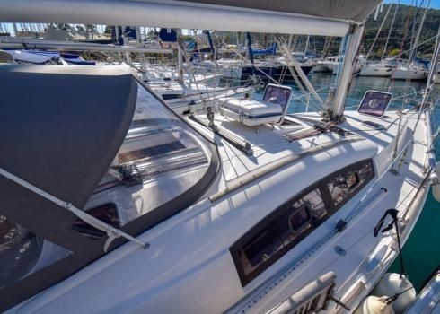 Beneteau Oceanis 40