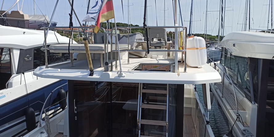 Beneteau Swift Trawler 30