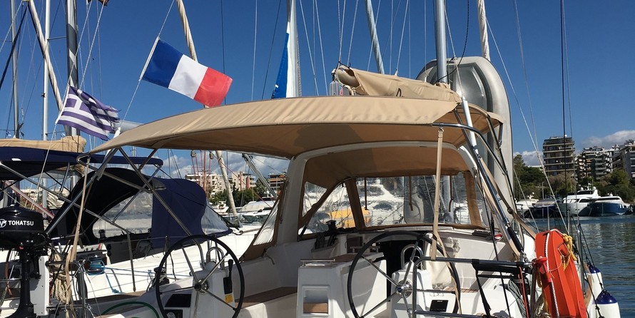 Beneteau Oceanis 38