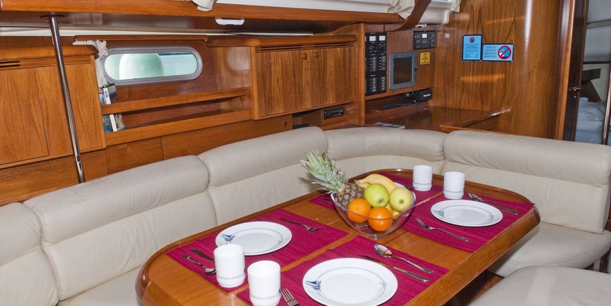 Jeanneau Sun Odyssey 49