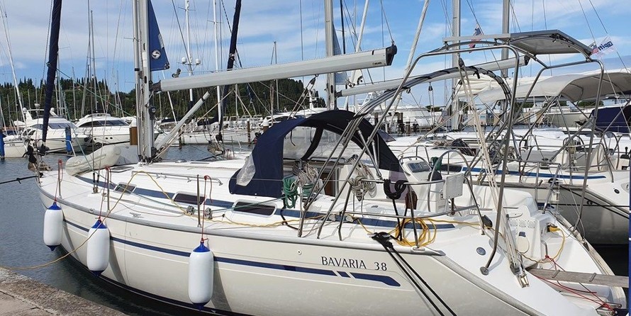 Bavaria 38