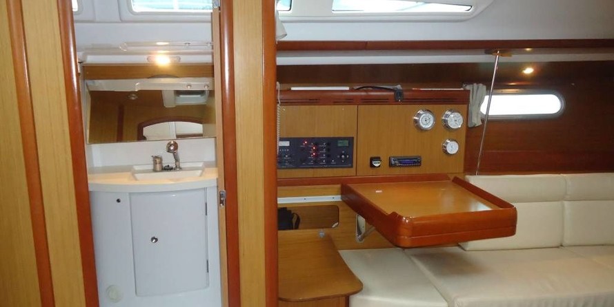 Jeanneau Sun Odyssey 42