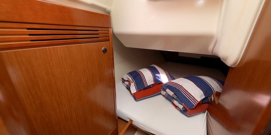 Beneteau Oceanis 34