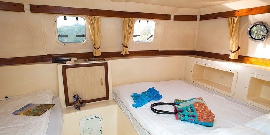 Le Boat Sheba