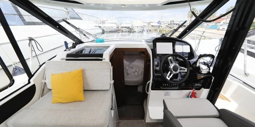 Jeanneau Merry Fisher 895