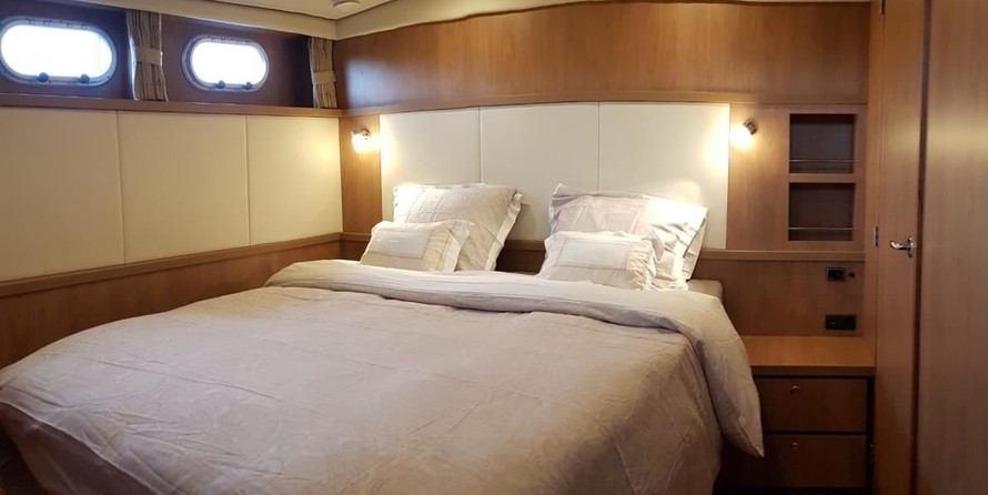 Linssen Grand Sturdy 40.0 AC