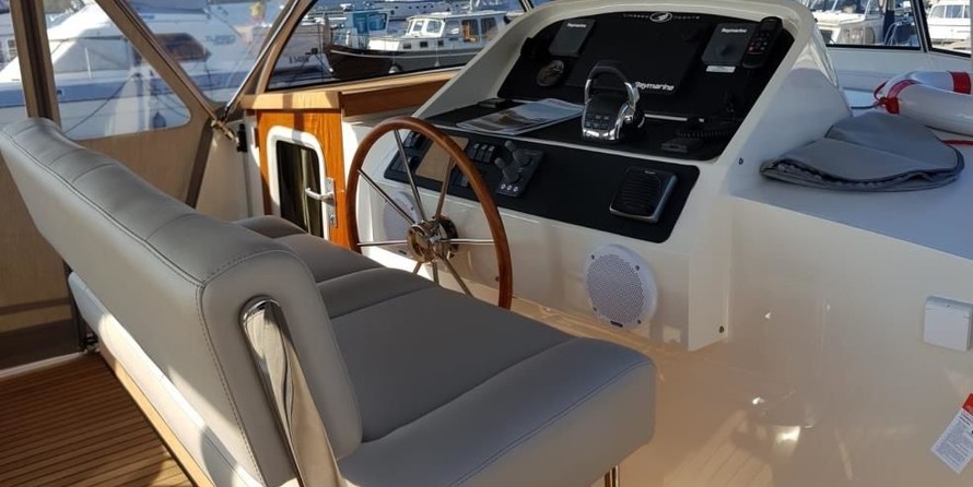 Linssen Grand Sturdy 40.0 AC