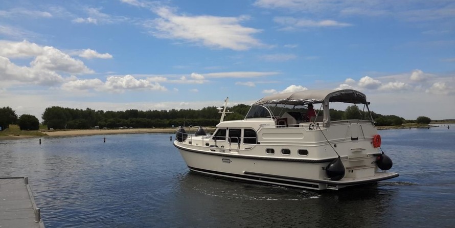 Linssen Grand Sturdy 40.0 AC