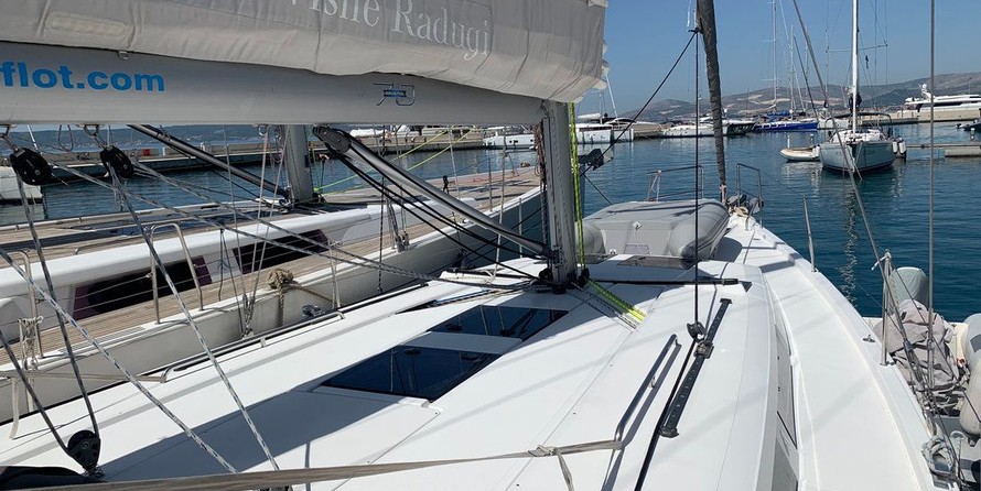 Hanse 445