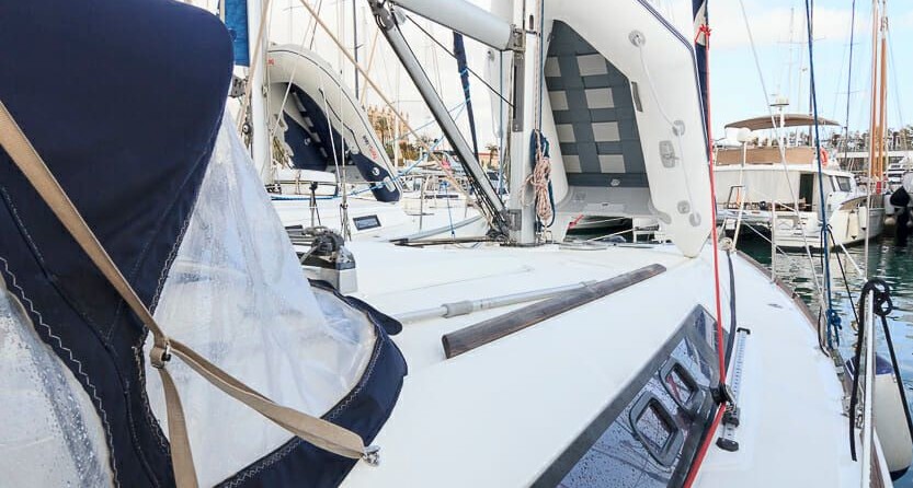 Beneteau Oceanis 37