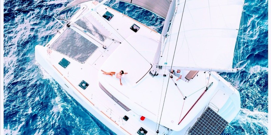 Lagoon 39