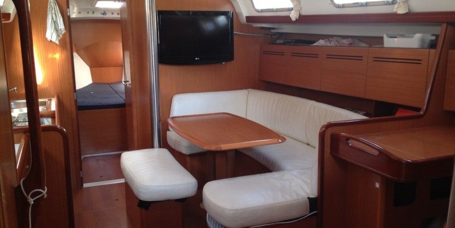 Beneteau Cyclades 43