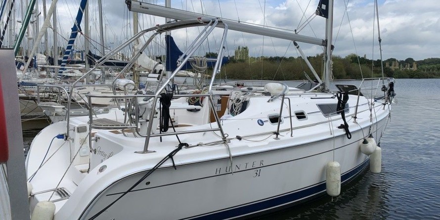Marlow-Hunter 31