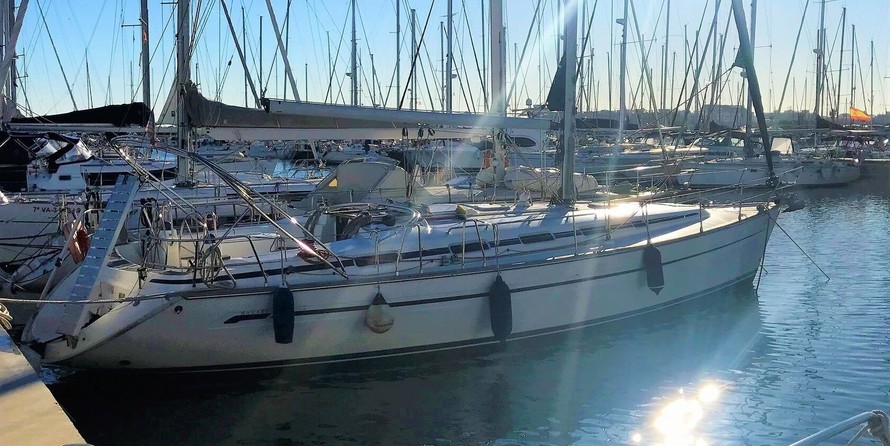 Bavaria 44