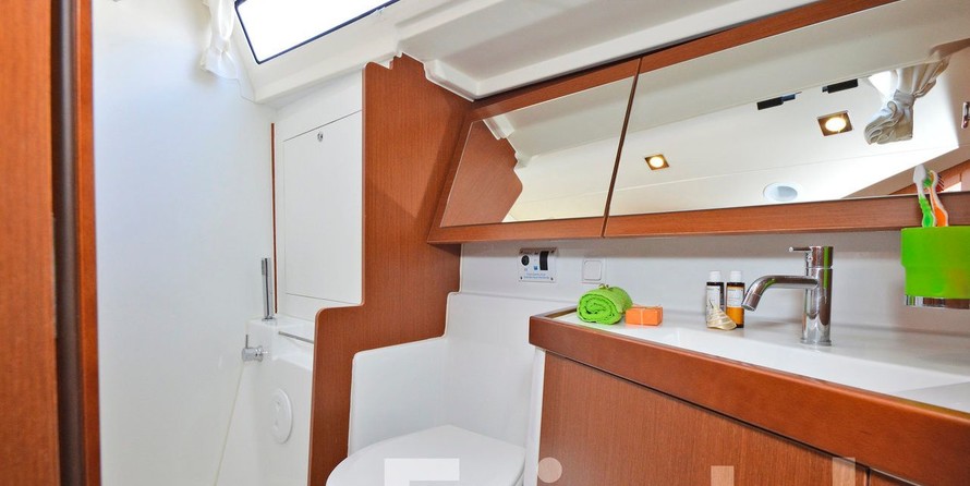 Beneteau Oceanis 41