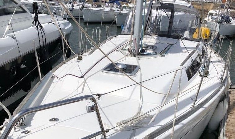 Dufour 375