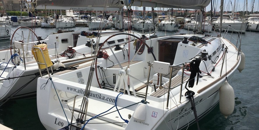 Beneteau Oceanis 35