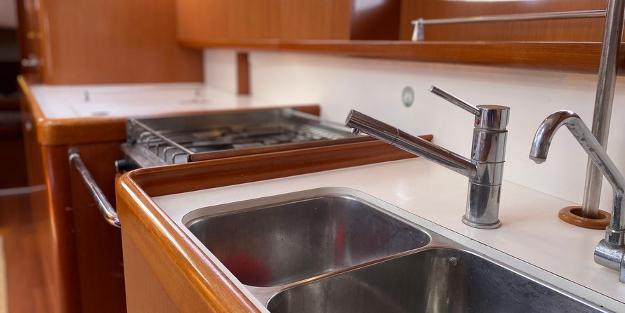 Beneteau Oceanis 46