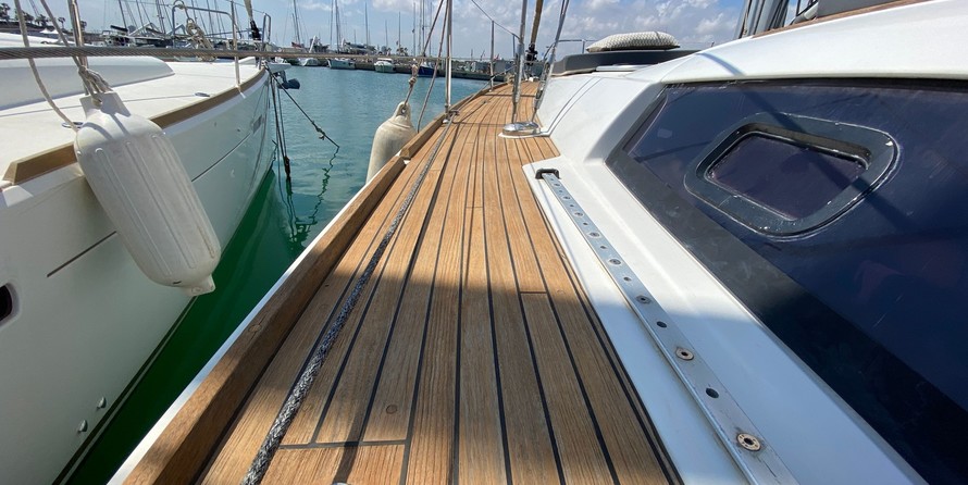 Beneteau Oceanis 46