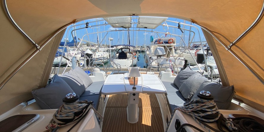 Beneteau Oceanis 46