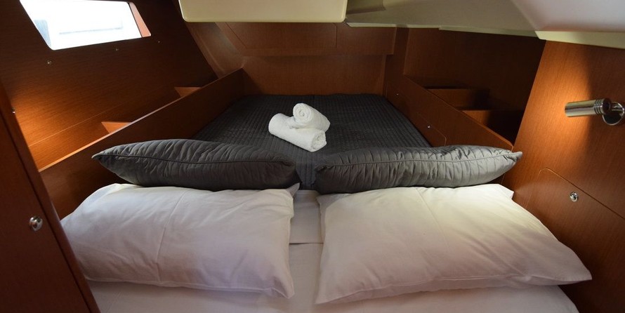 Beneteau Oceanis 41.1