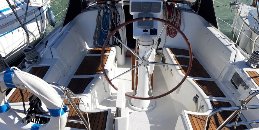 Beneteau Oceanis 373 Clipper