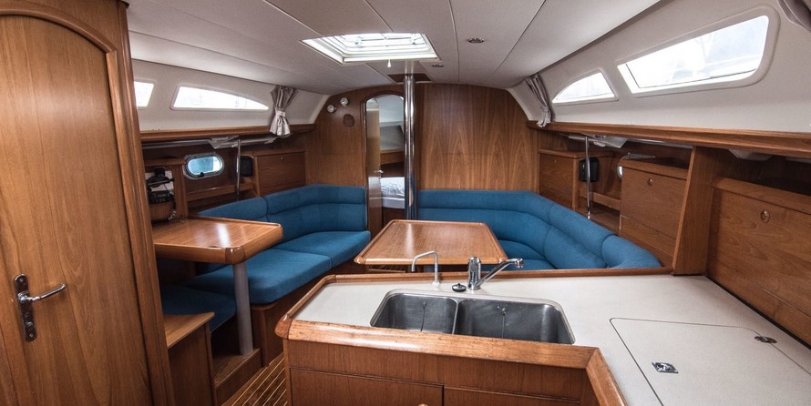 Jeanneau Sun Odyssey 37