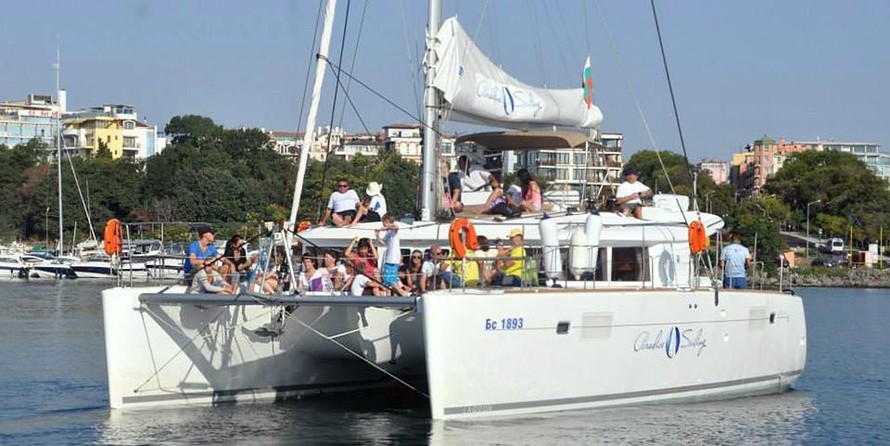 Fountaine Pajot Helia 44