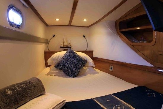 Fountaine pajot belize 43