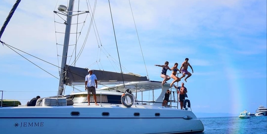 Fountaine pajot belize 43