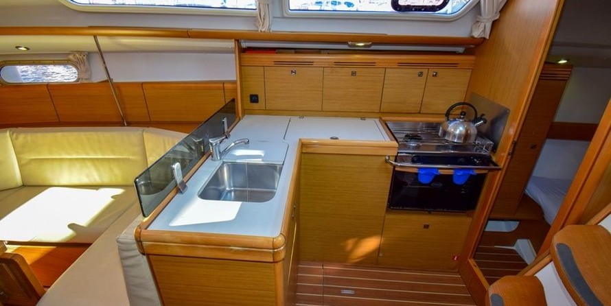 Jeanneau Sun Odyssey 36