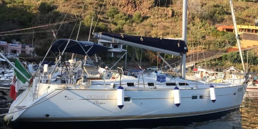 Beneteau Oceanis Clipper 423