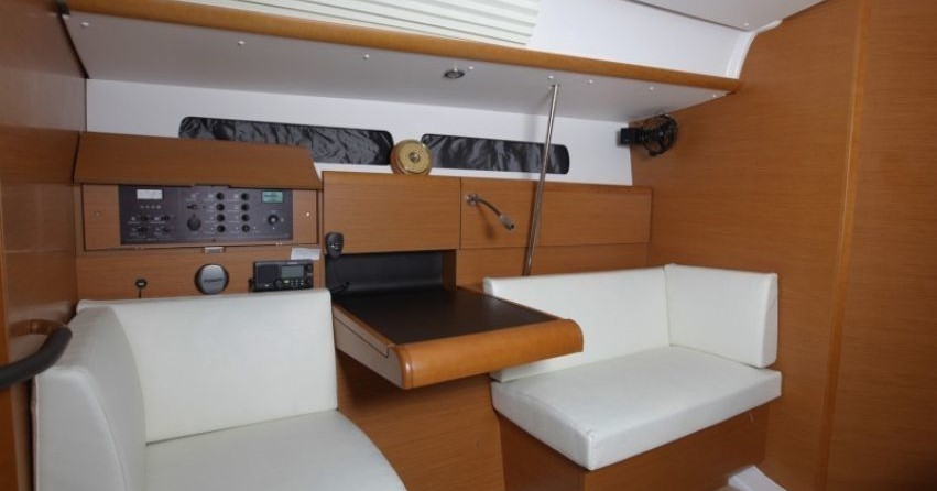 Jeanneau Sun Odyssey 439
