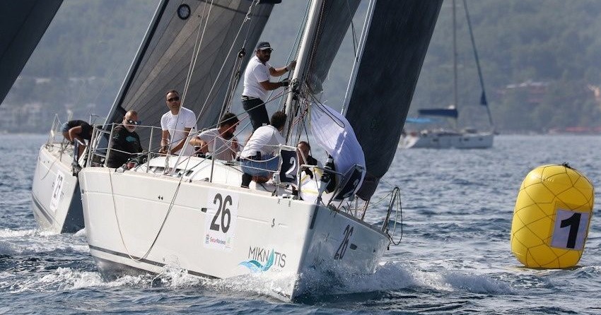 Beneteau First 40