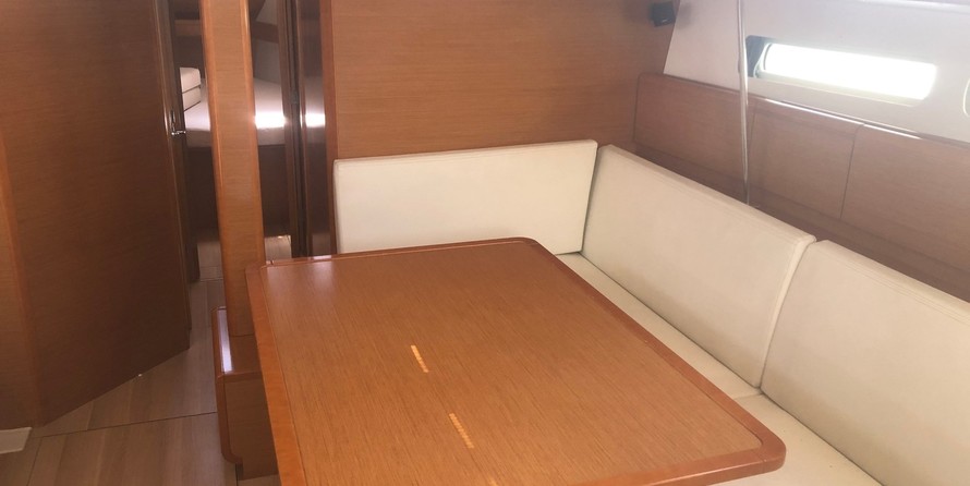 Jeanneau Sun Odyssey 439