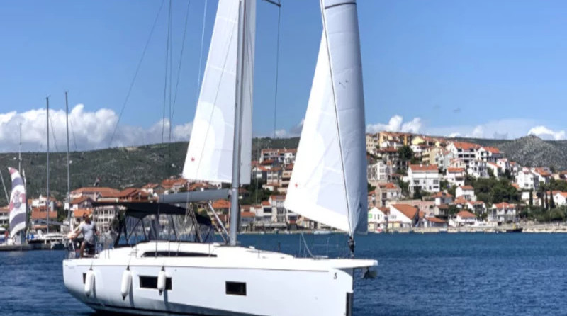Oceanis 51.1