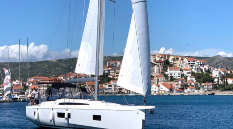 Oceanis 51.1