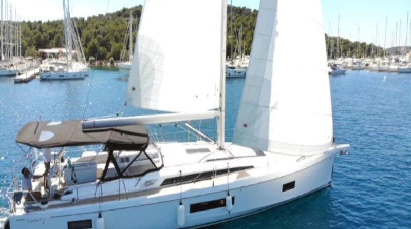 Oceanis 51.1