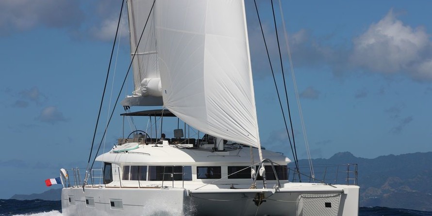 Lagoon 620