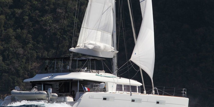 Lagoon 620