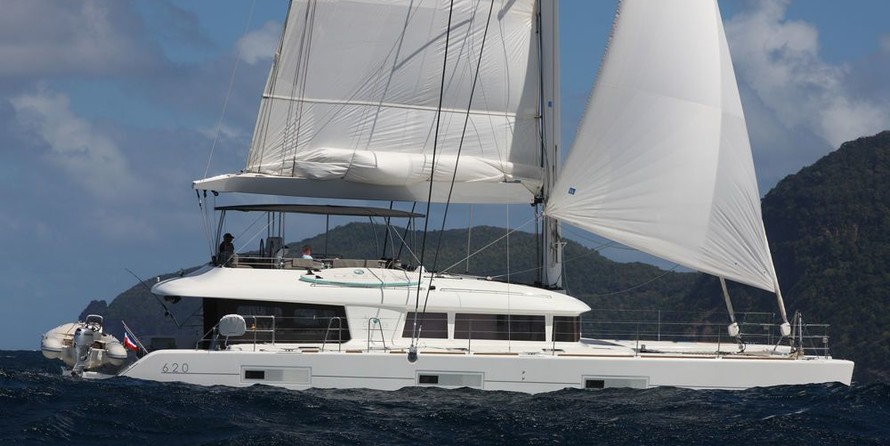 Lagoon 620