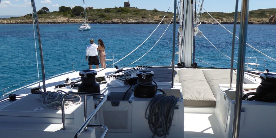 Lagoon 620