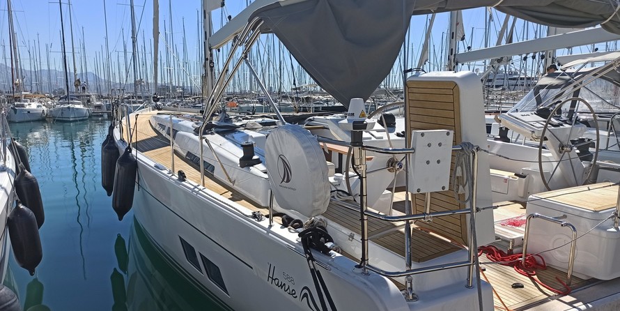 Hanse 588