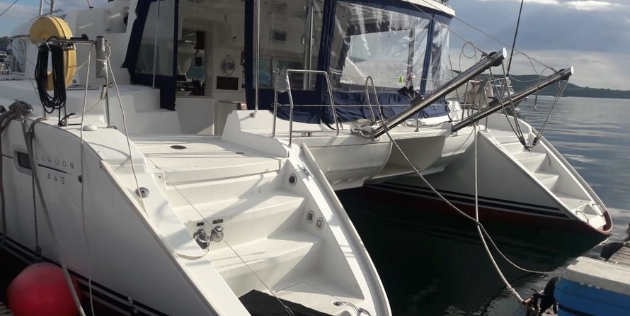 Lagoon 440