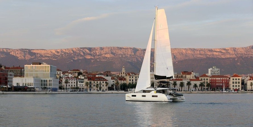 Lagoon 46