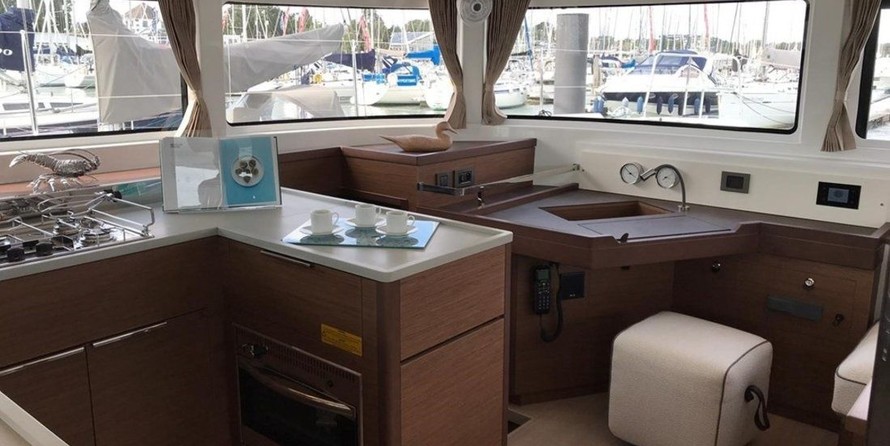 Lagoon 46