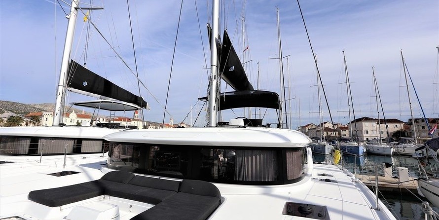 Lagoon 46