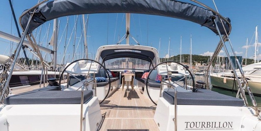 Beneteau Oceanis 60
