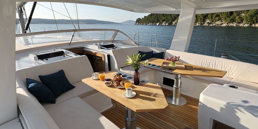 Hanse 675